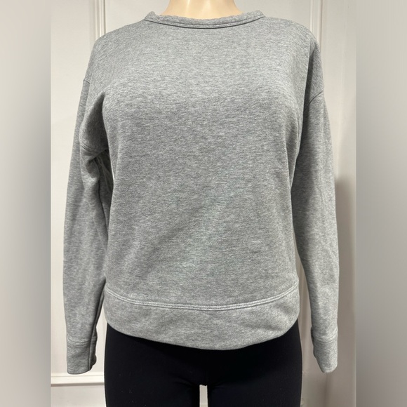 Nike Dri Fit Open V Back Gray Pullover Sweatshirt Women's Size XS - Picture 2 of 7